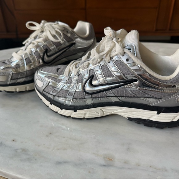 Nike P-6000 Metallic Silver - Picture 4 of 9